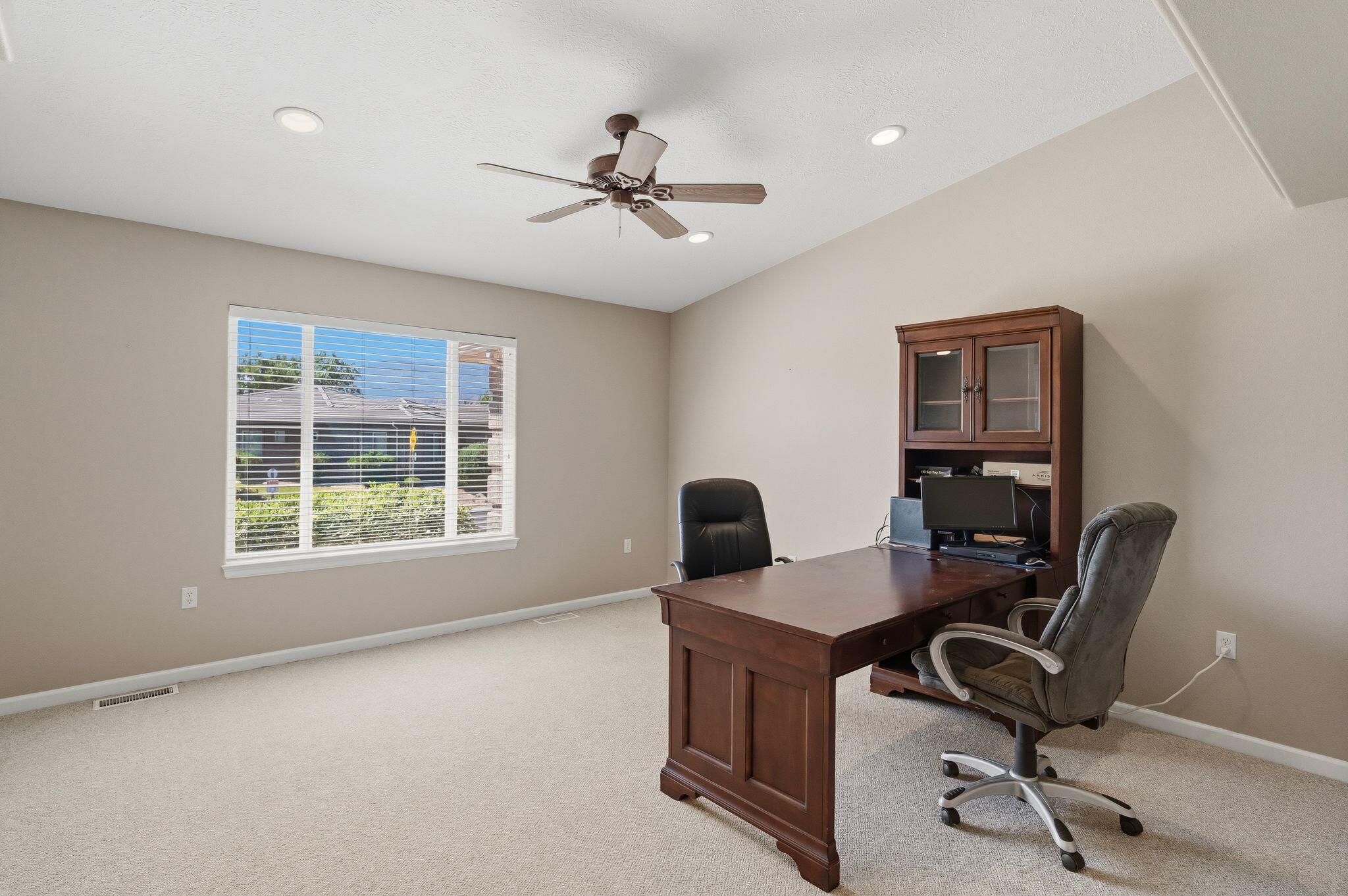 HURRICANE TOWNSITE - Residential