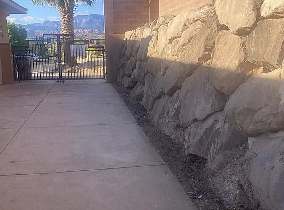 HEIGHTS AT WASHINGTON BENCH - Residential