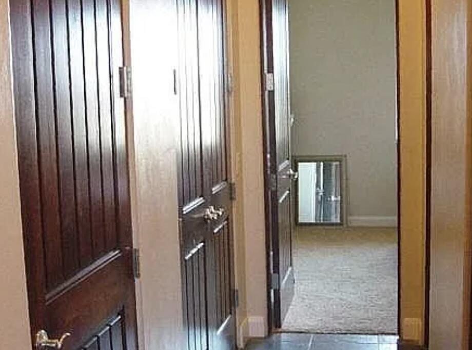 HEIGHTS AT WASHINGTON BENCH - Residential