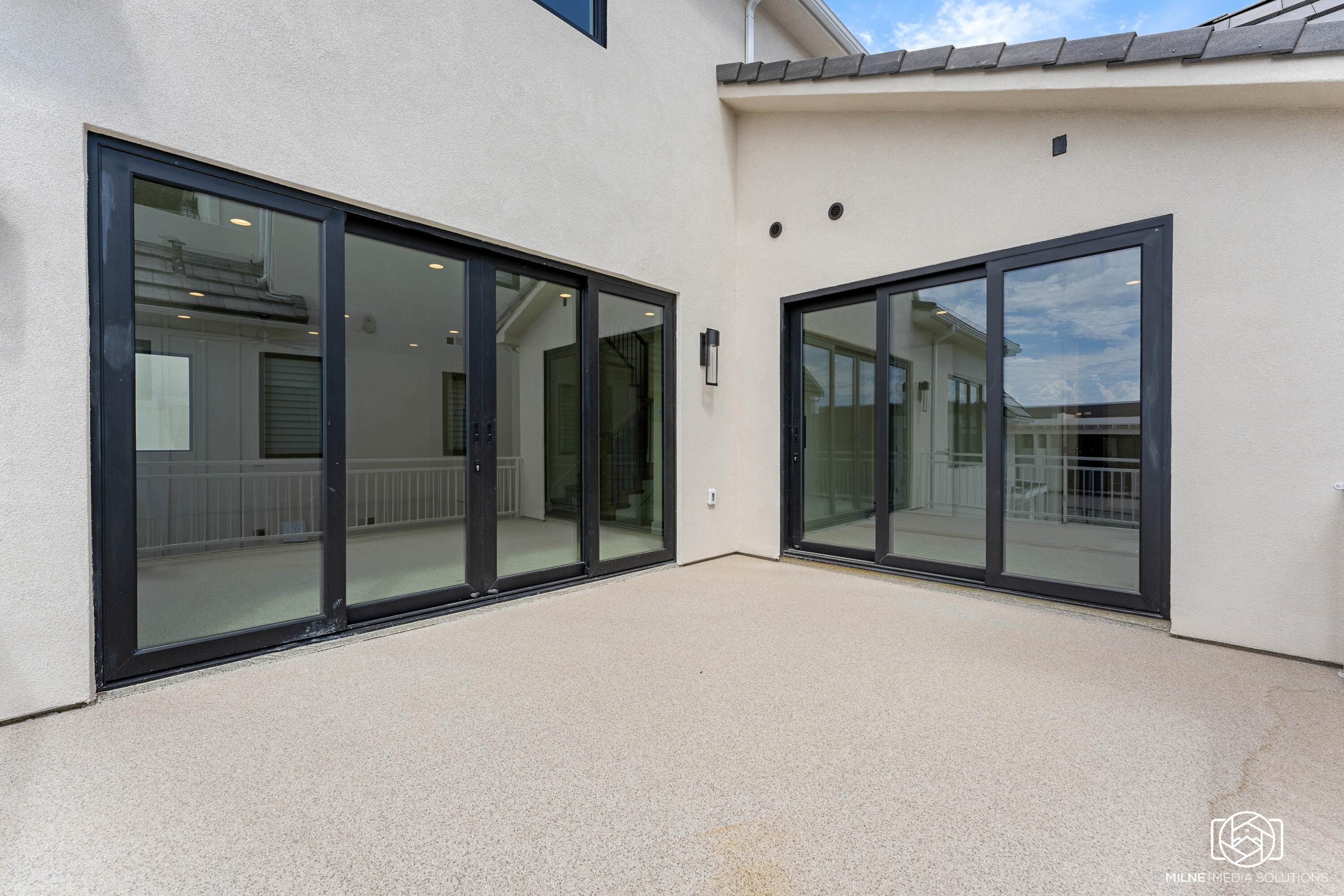 DESERT COLOR RESORT - Residential