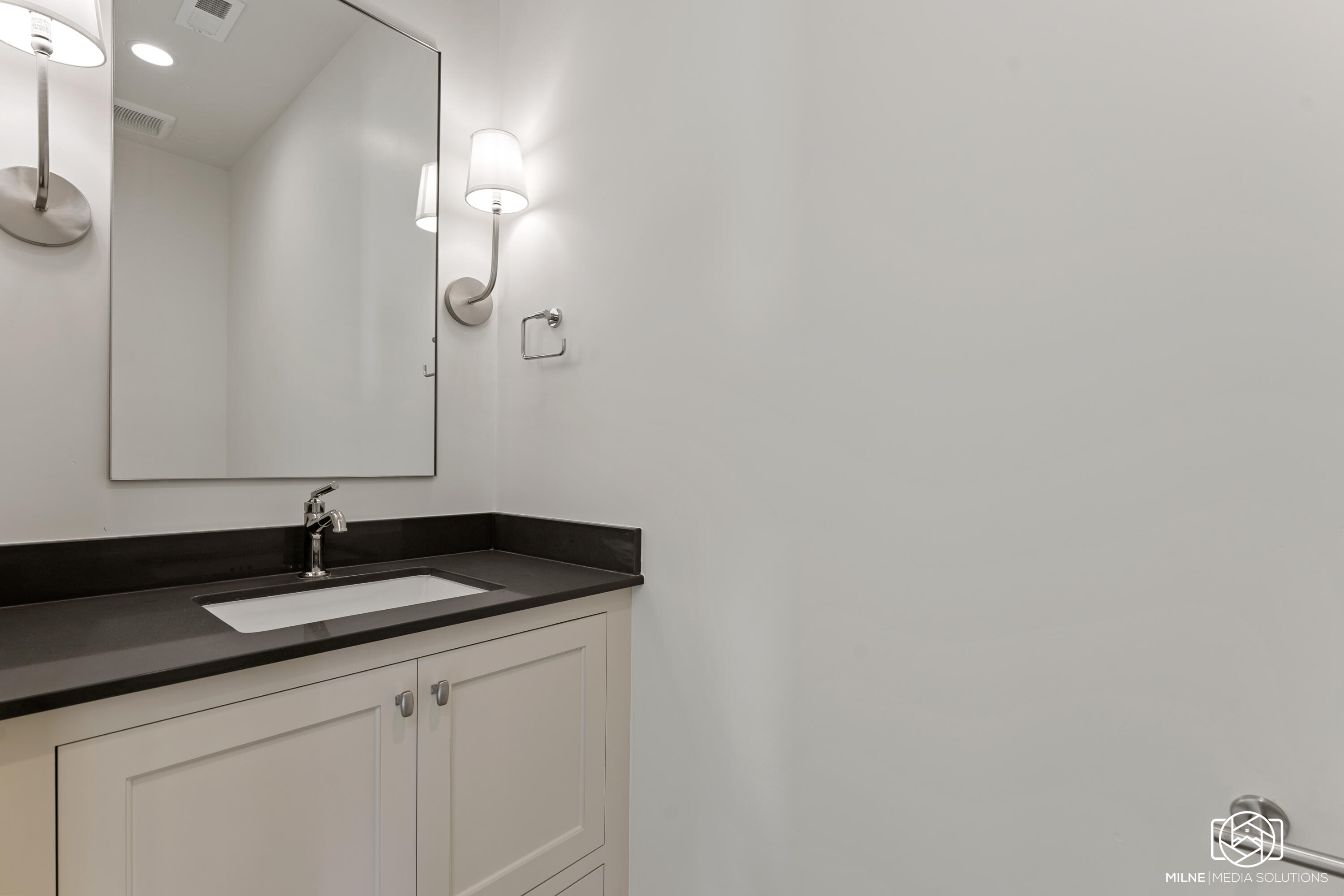 DESERT COLOR RESORT - Residential