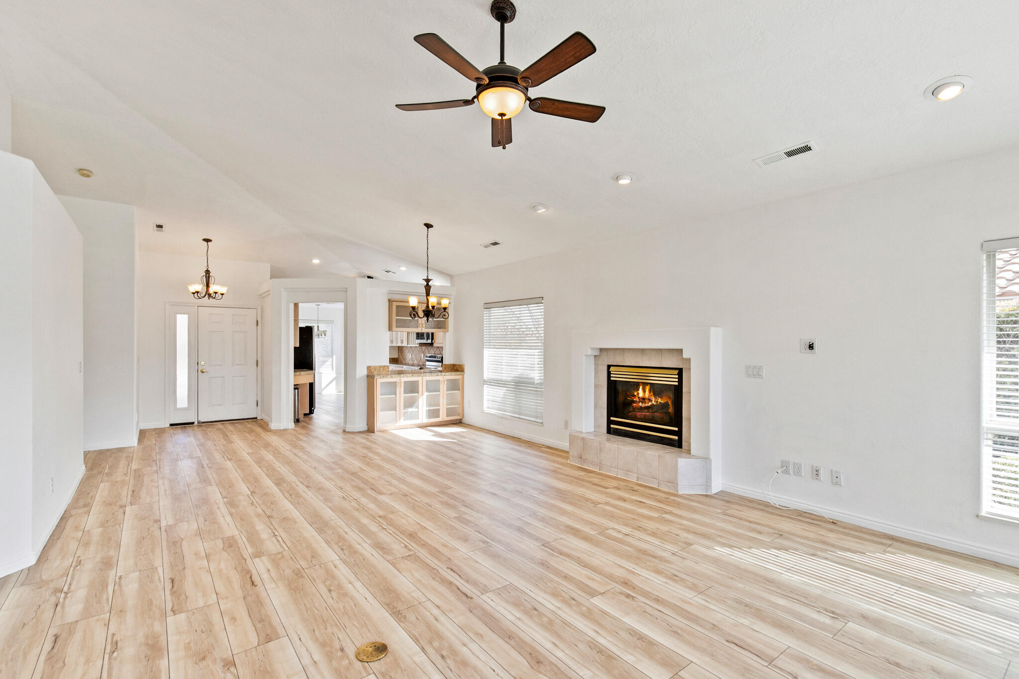 GREEN SPRINGS GARDEN HOMES - Residential