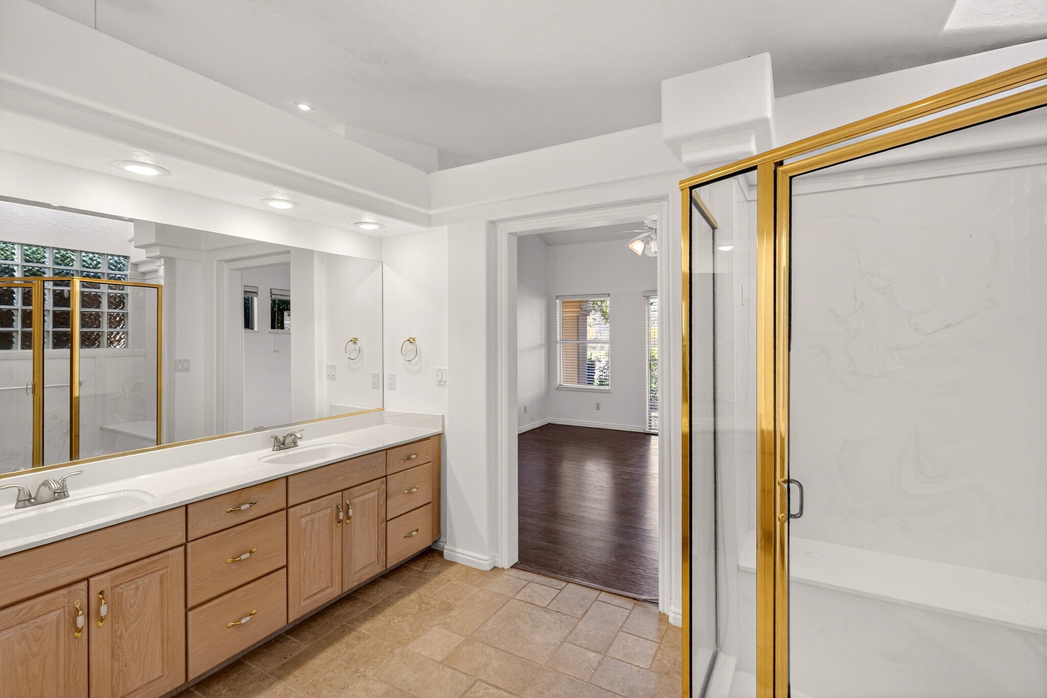 GREEN SPRINGS GARDEN HOMES - Residential