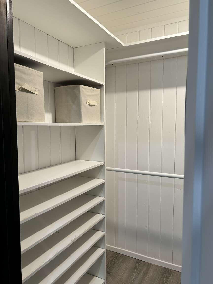 MEADOW VIEW ESTATES - Residential