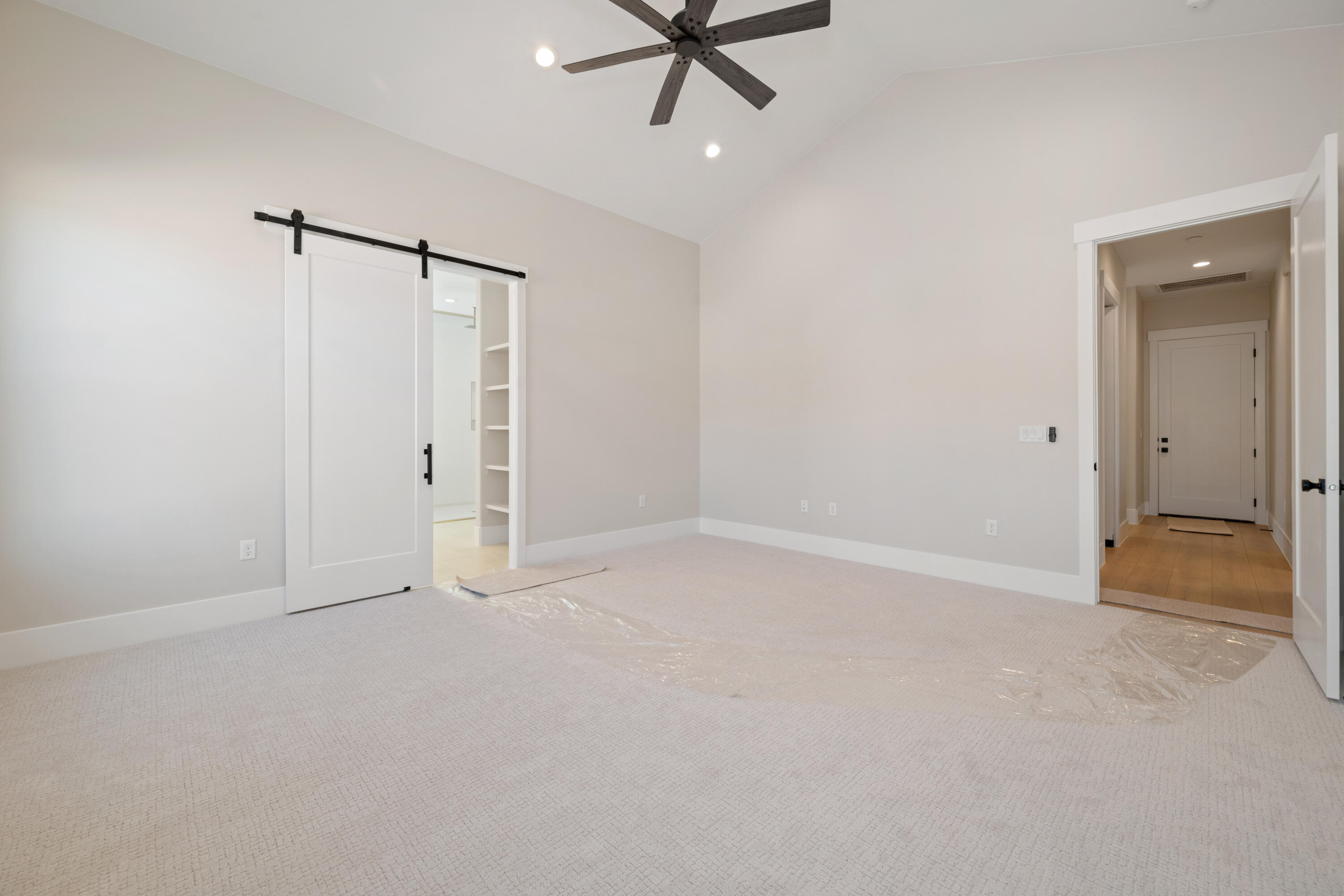 HURRICANE FIELDS ESTATES - Residential