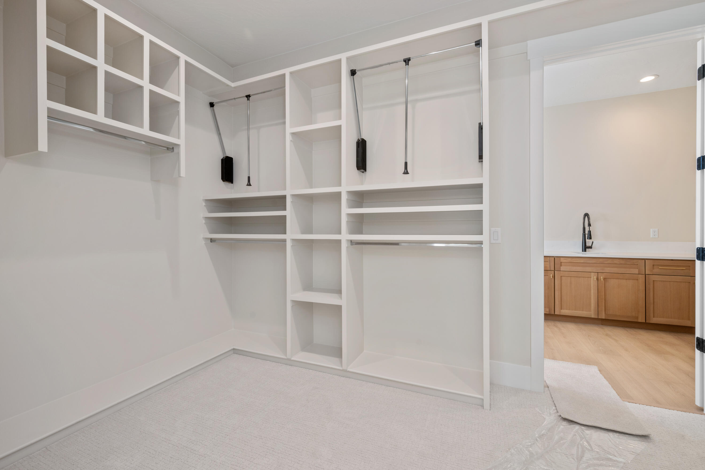 HURRICANE FIELDS ESTATES - Residential