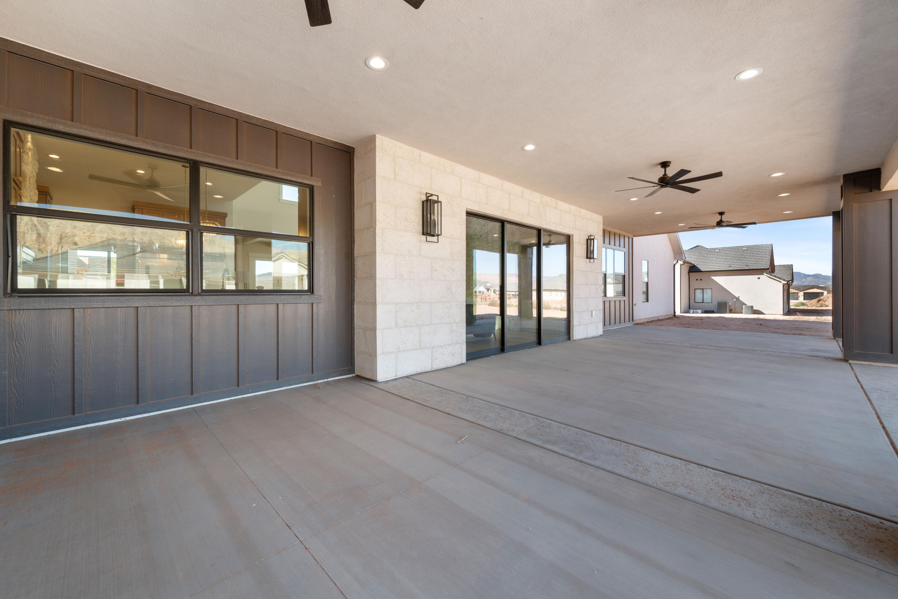 HURRICANE FIELDS ESTATES - Residential