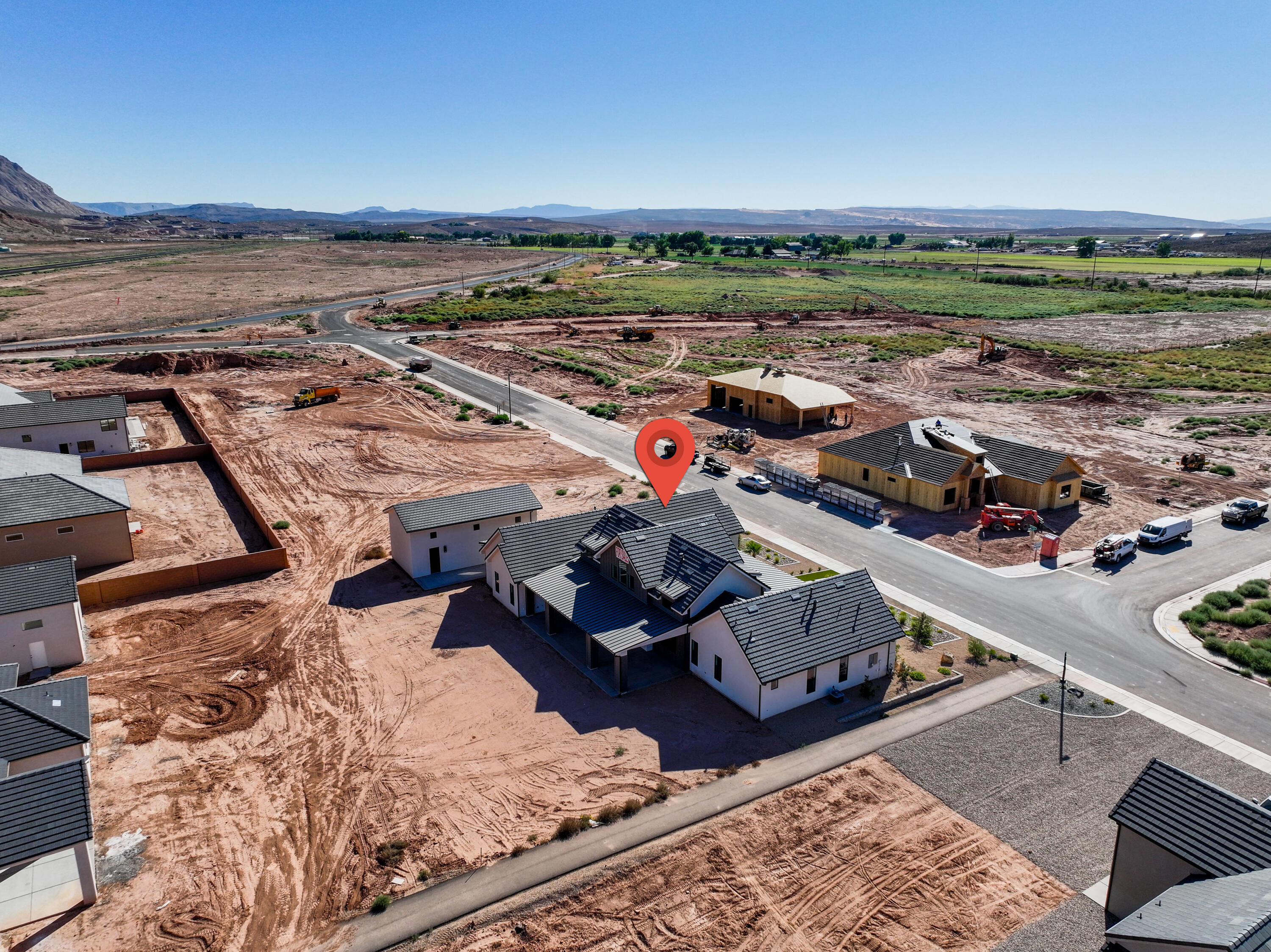 HURRICANE FIELDS ESTATES - Residential