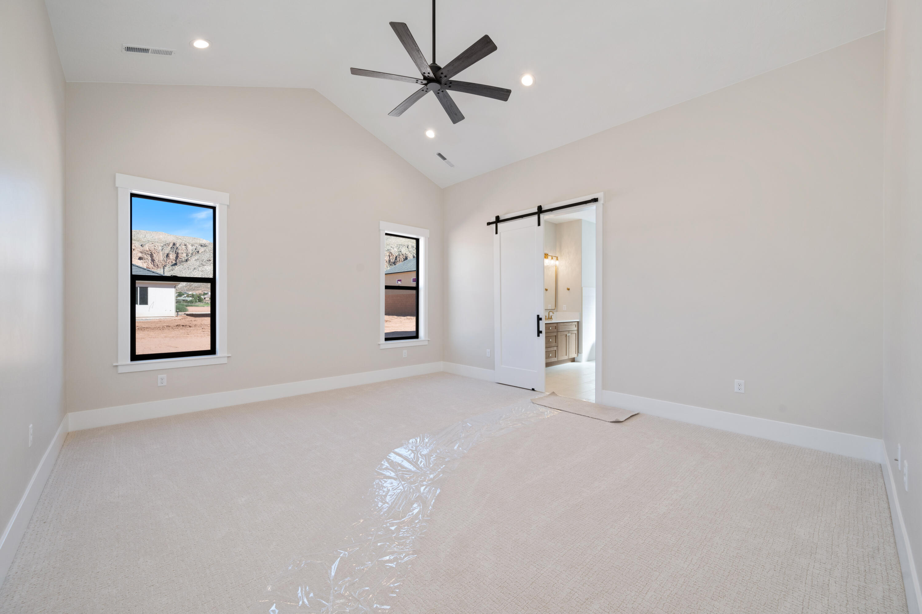 HURRICANE FIELDS ESTATES - Residential