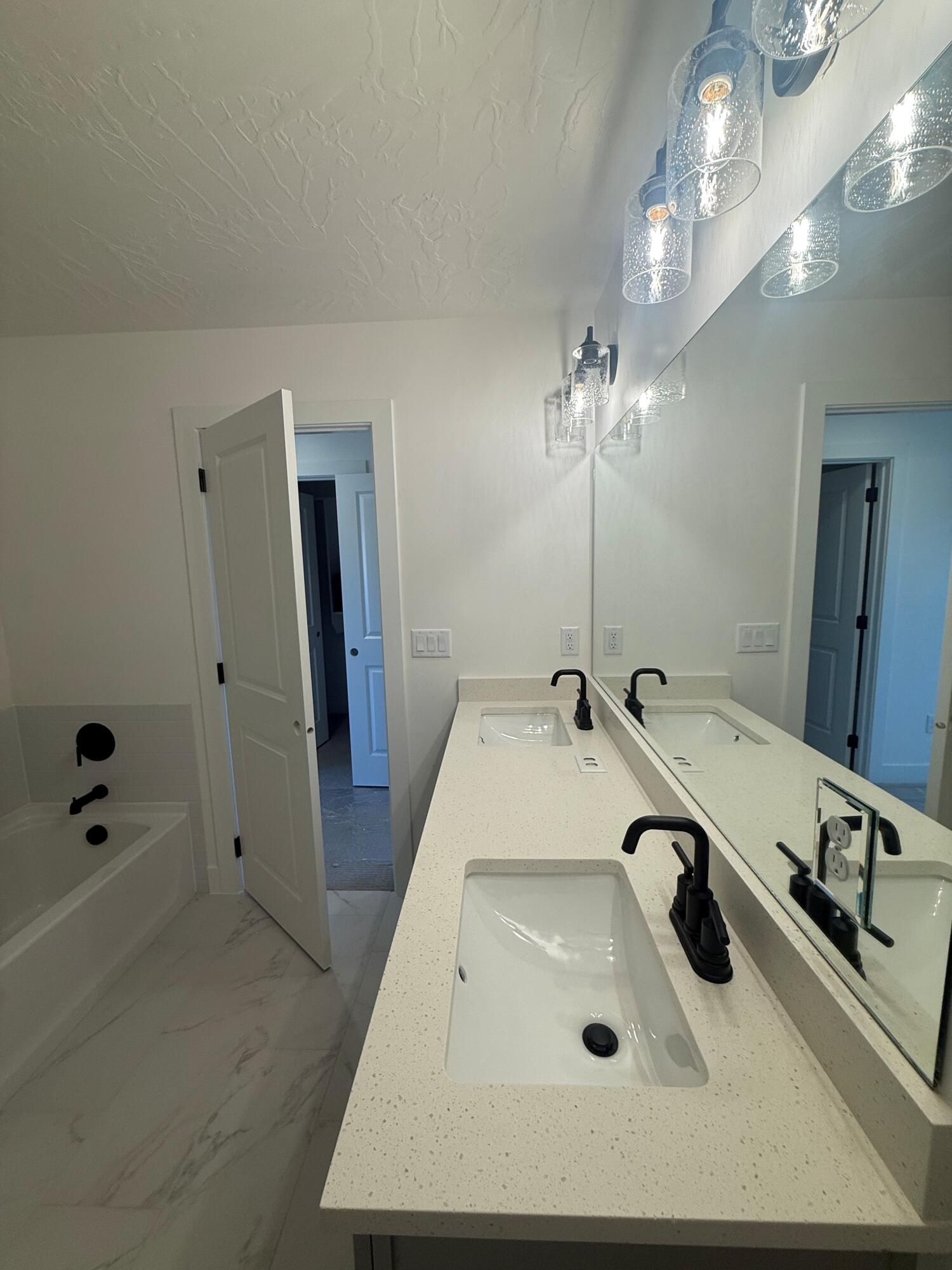 VILLA HIGHLANDS AT HIDDEN VALLEY - Residential