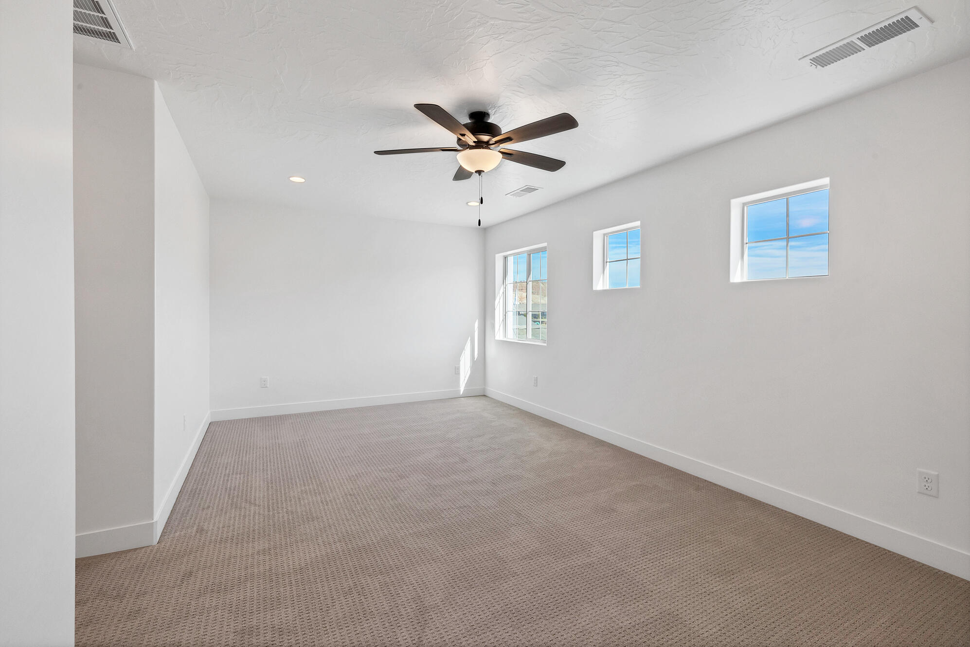 VILLA HIGHLANDS AT HIDDEN VALLEY - Residential