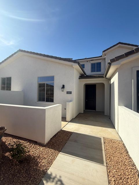 Photo of 3697 S SAPPORO Place, Saint George, UT 84790 (MLS # 26-268546)