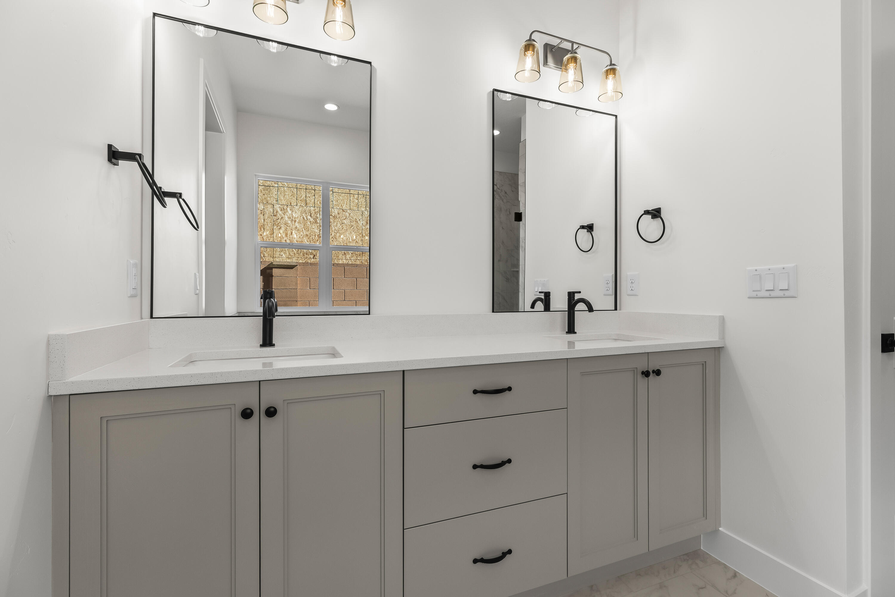 RED SANDS AT DESERT SANDS - Residential