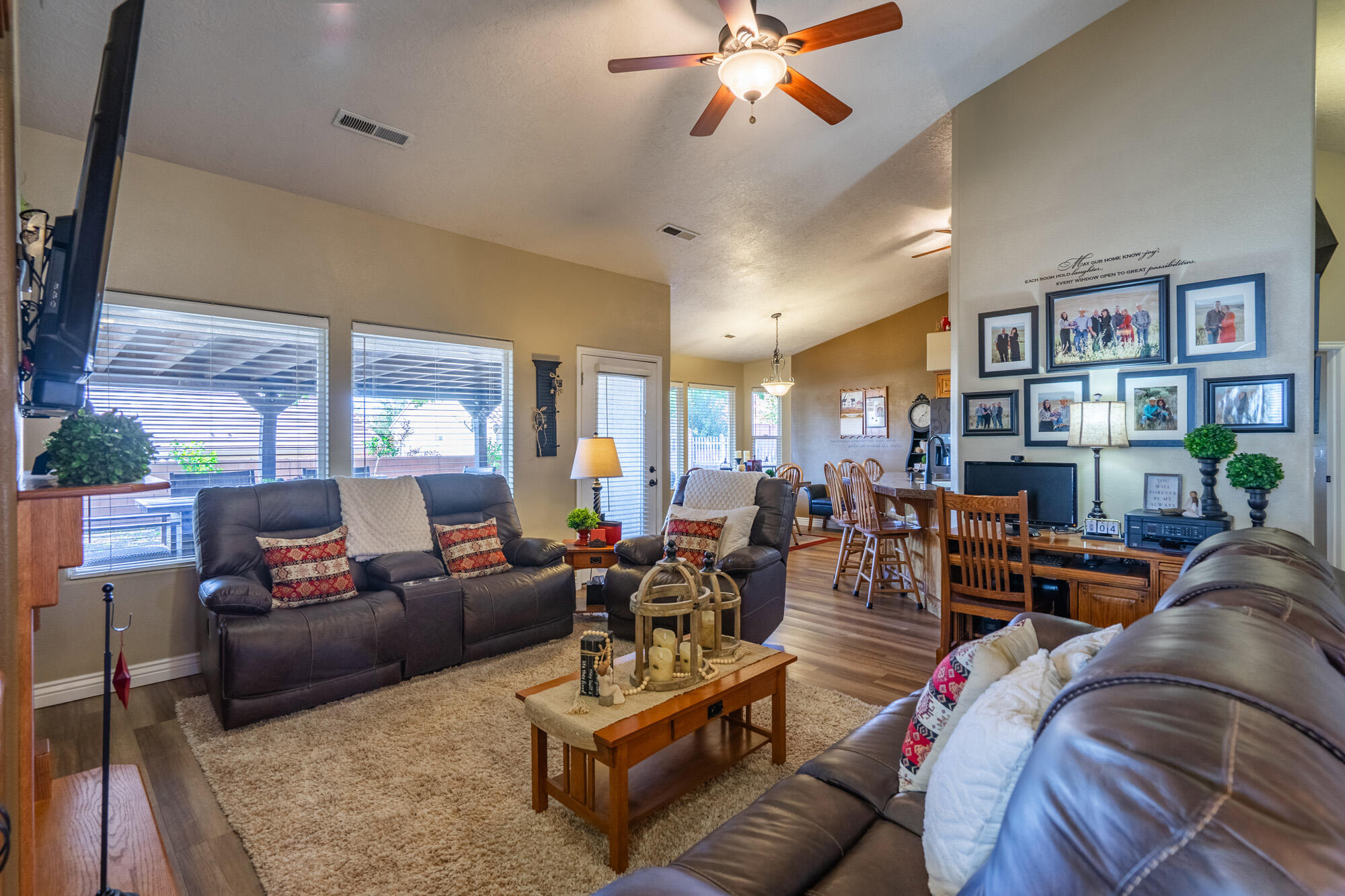 SUNSET HILLS - Residential