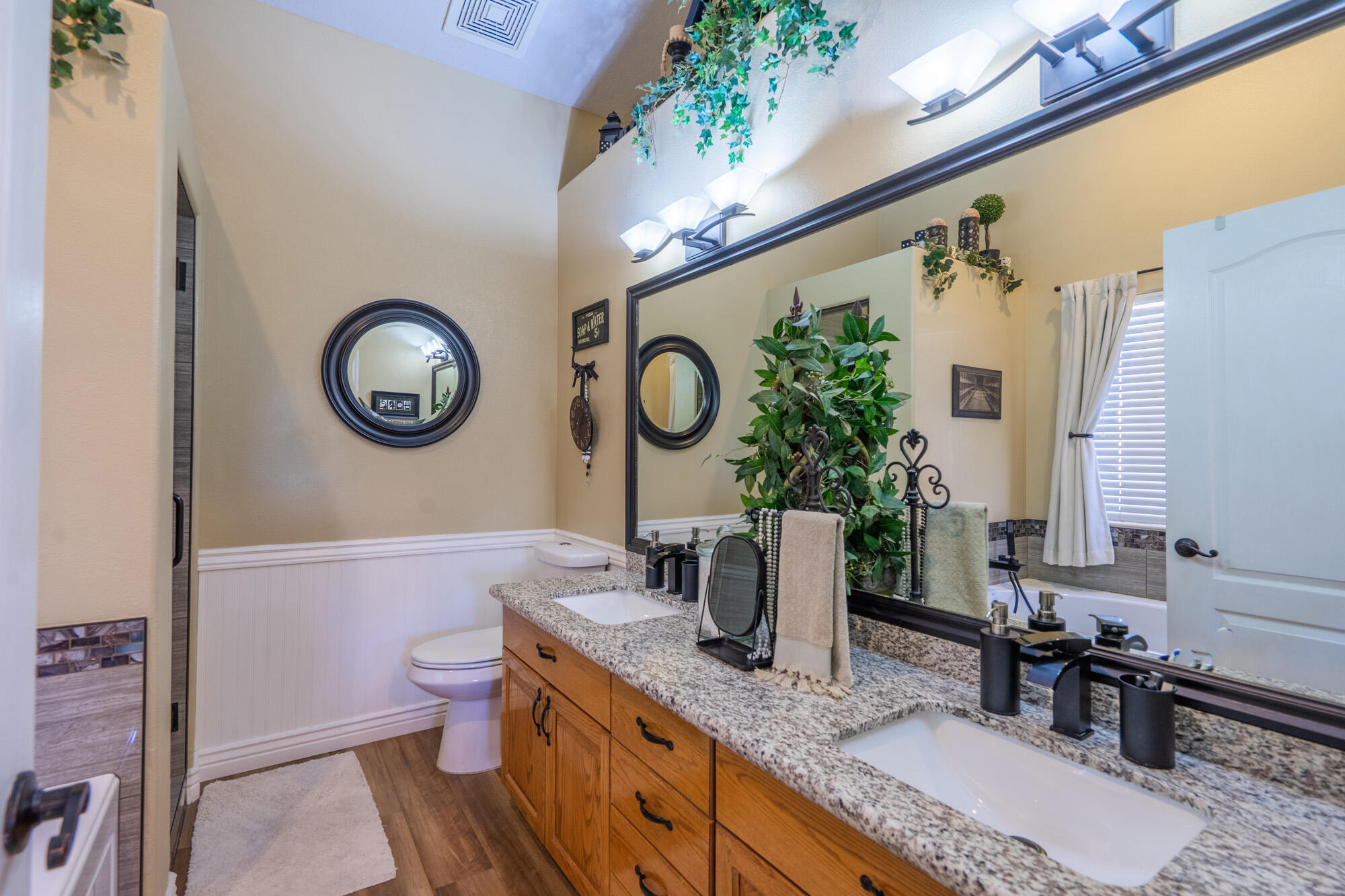 SUNSET HILLS - Residential