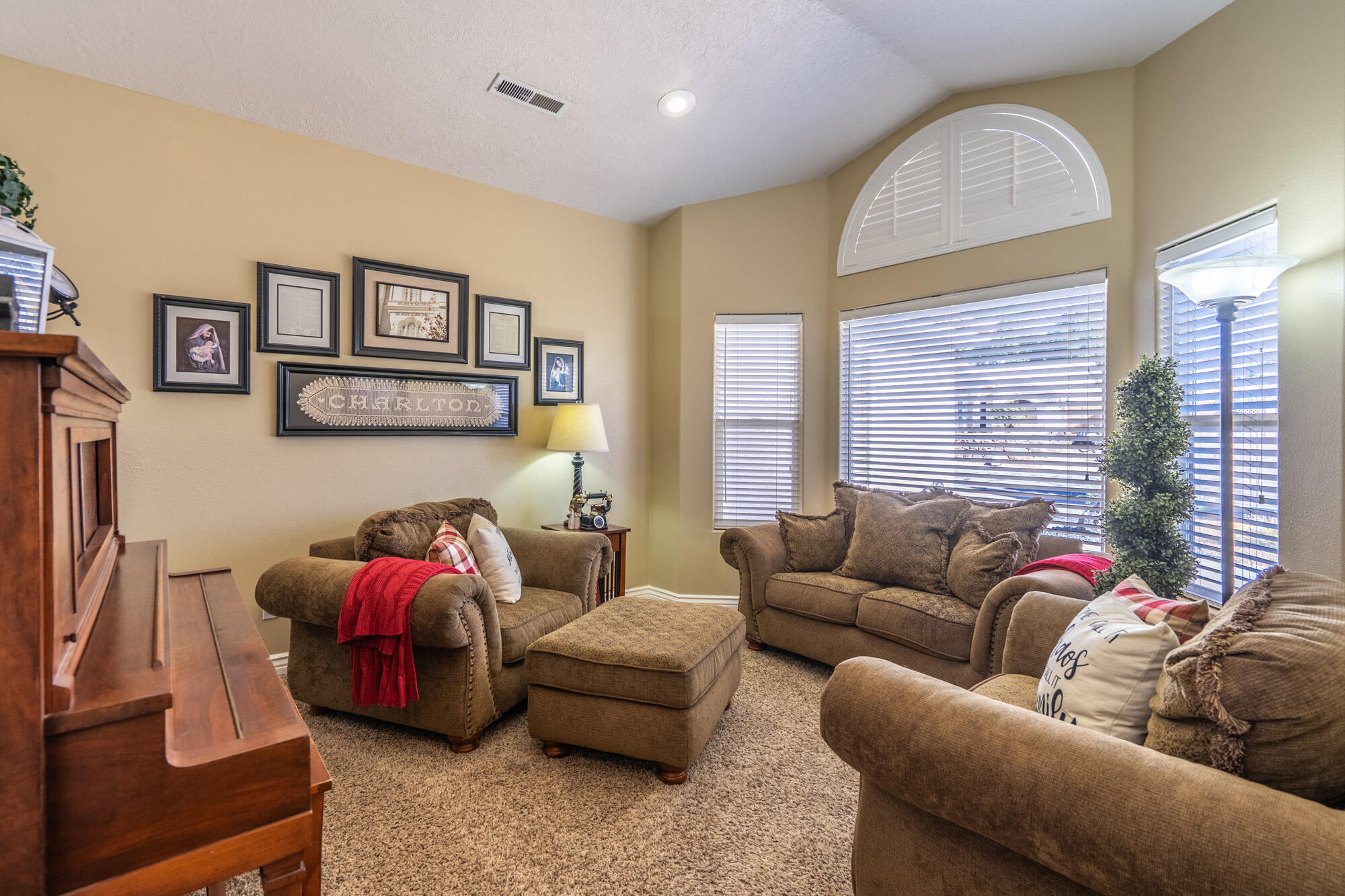 SUNSET HILLS - Residential