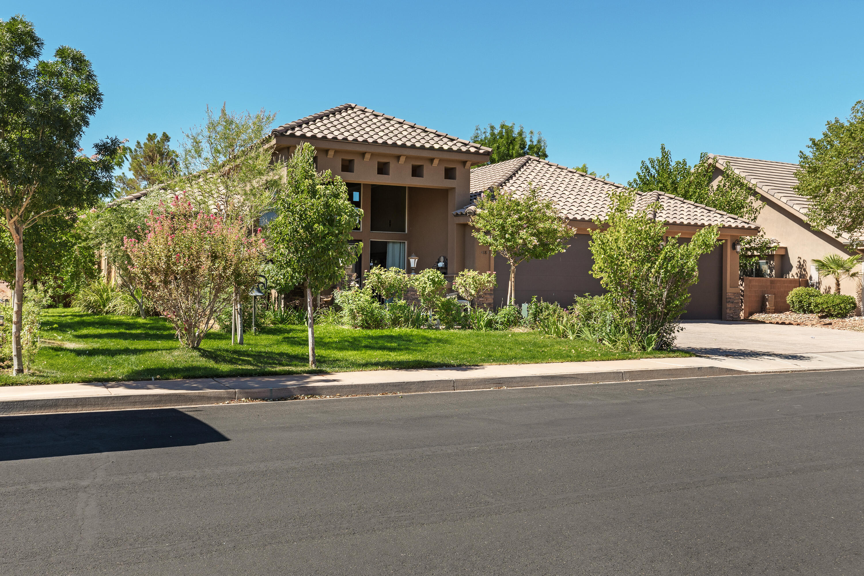 DIXIE SPRINGS - Residential