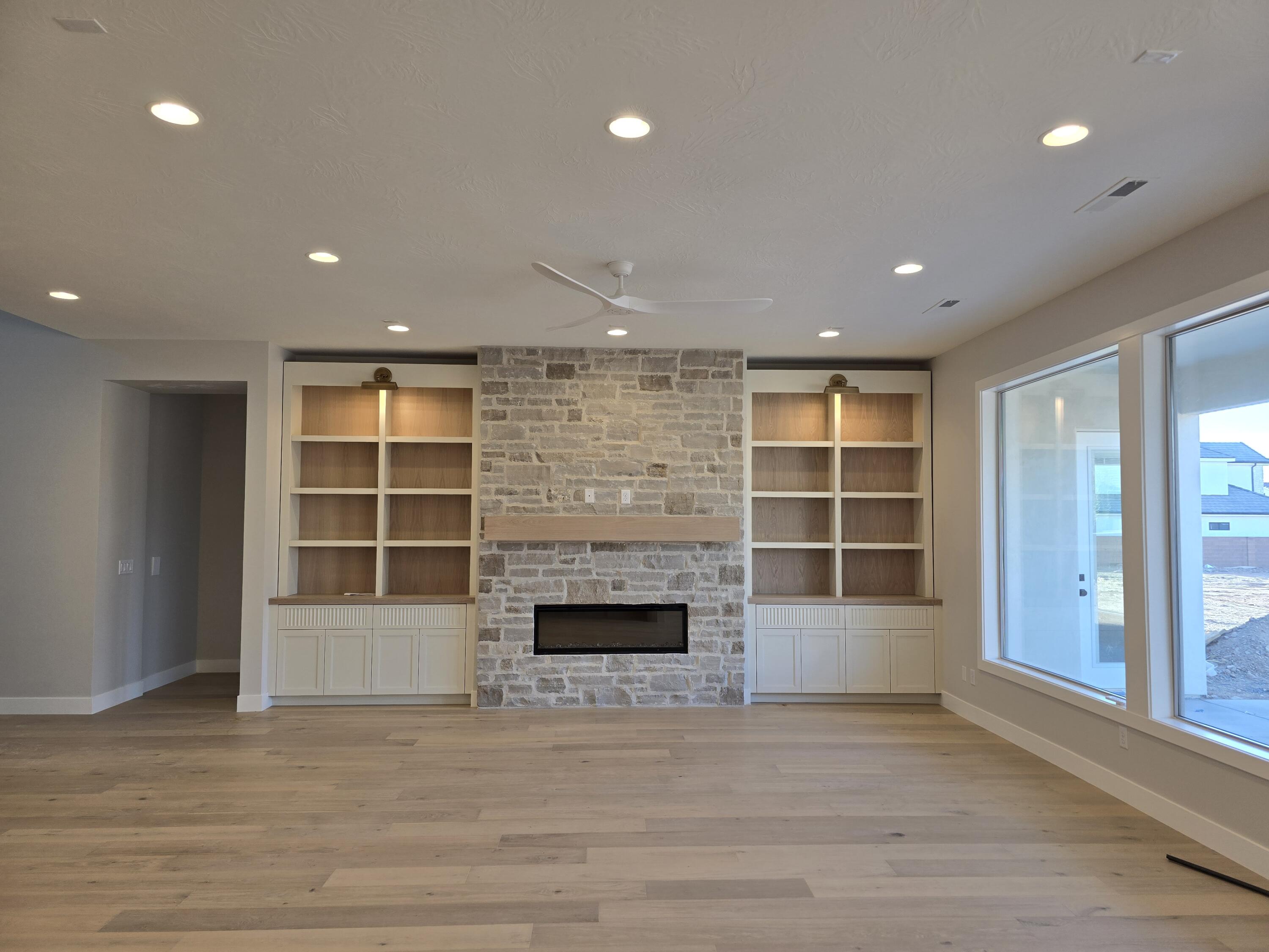 CRIMSON VISTAS - Residential