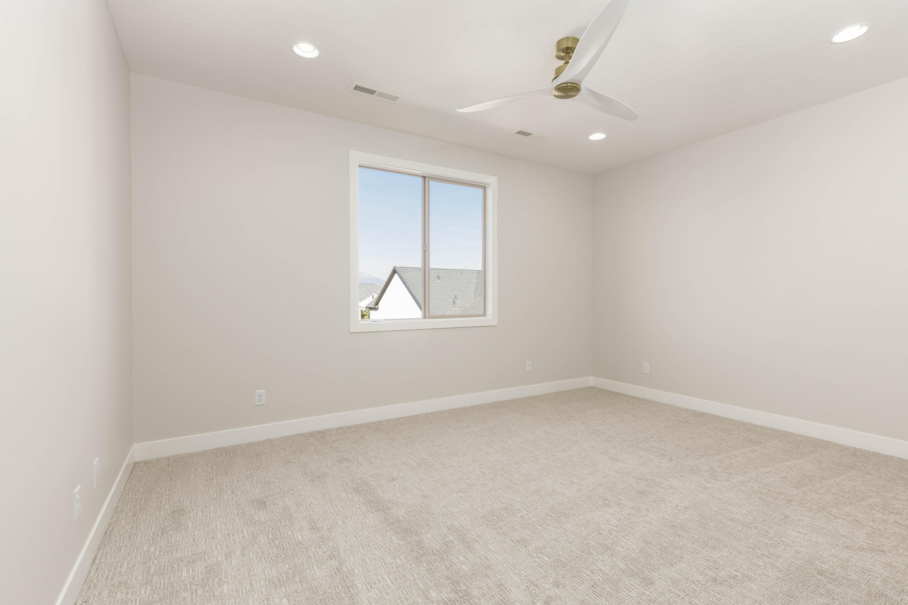 CRIMSON VISTAS - Residential