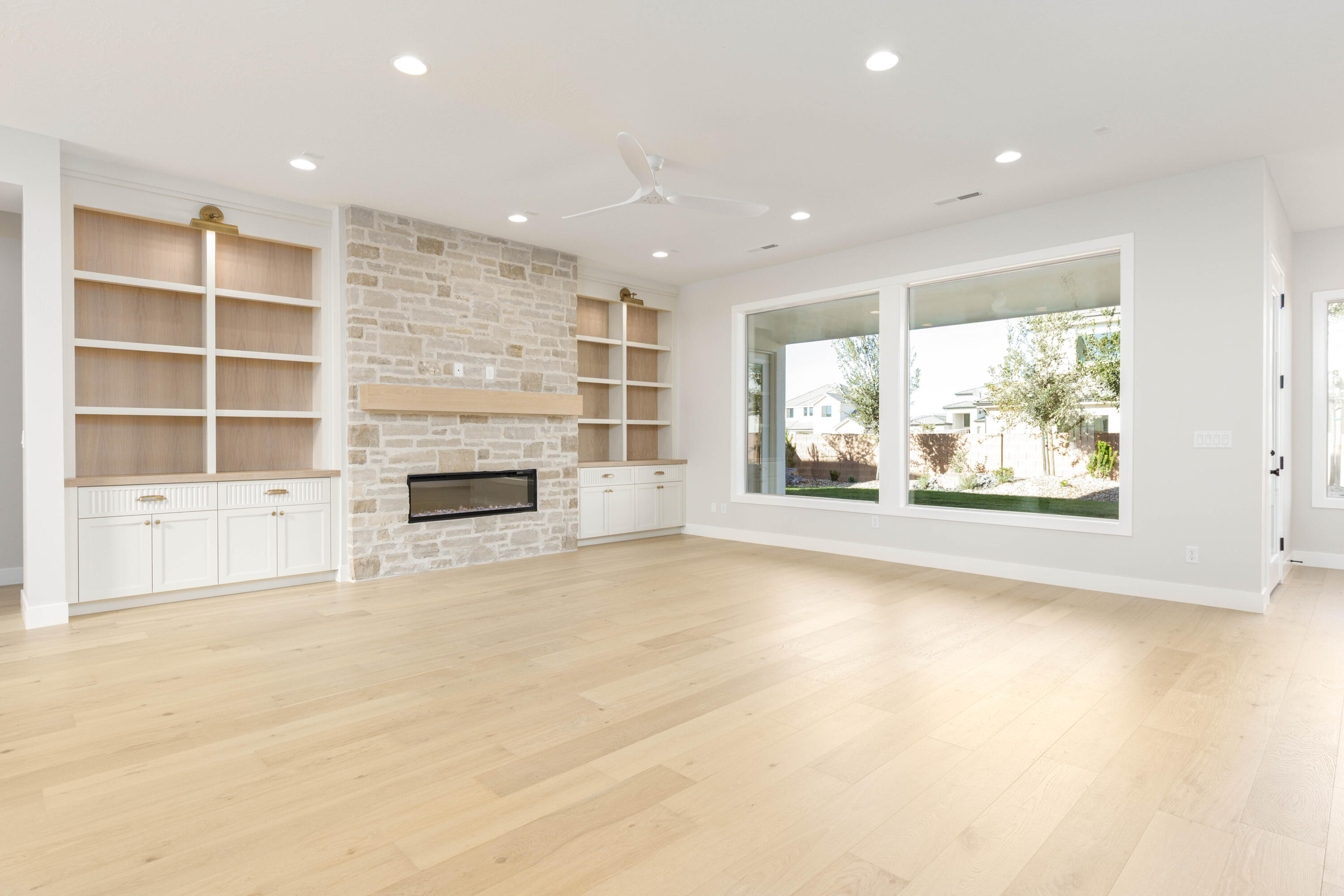 CRIMSON VISTAS - Residential