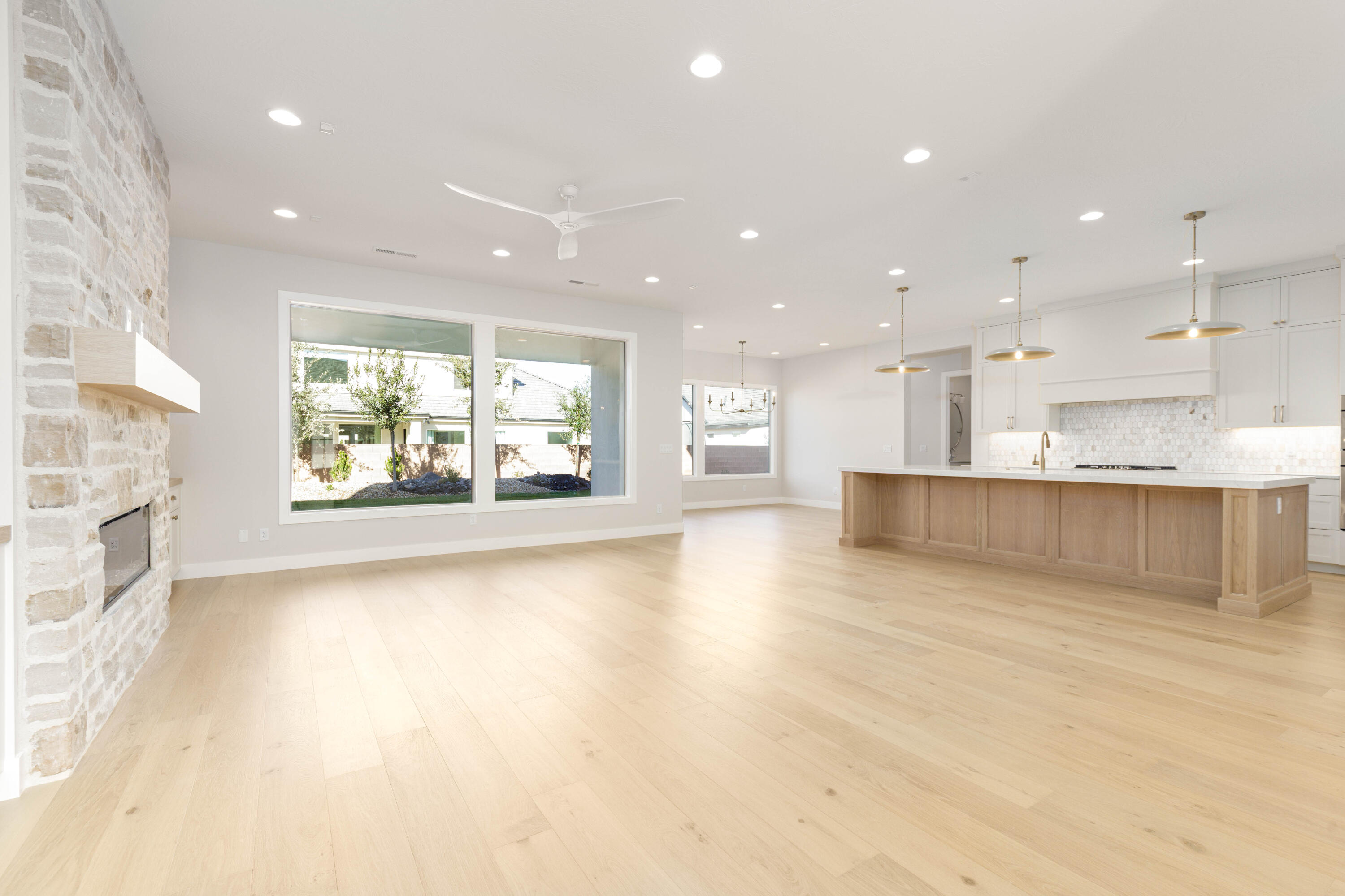 CRIMSON VISTAS - Residential