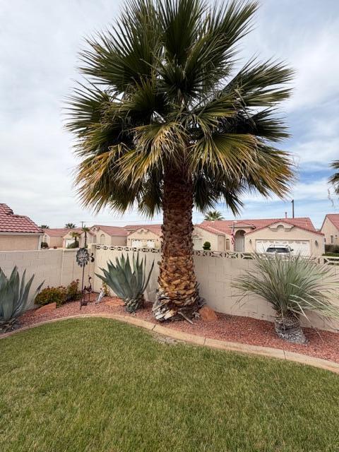 SILVERCREEK TOWNHOMES - Residential