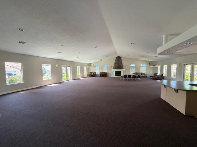 SILVERCREEK TOWNHOMES - Residential