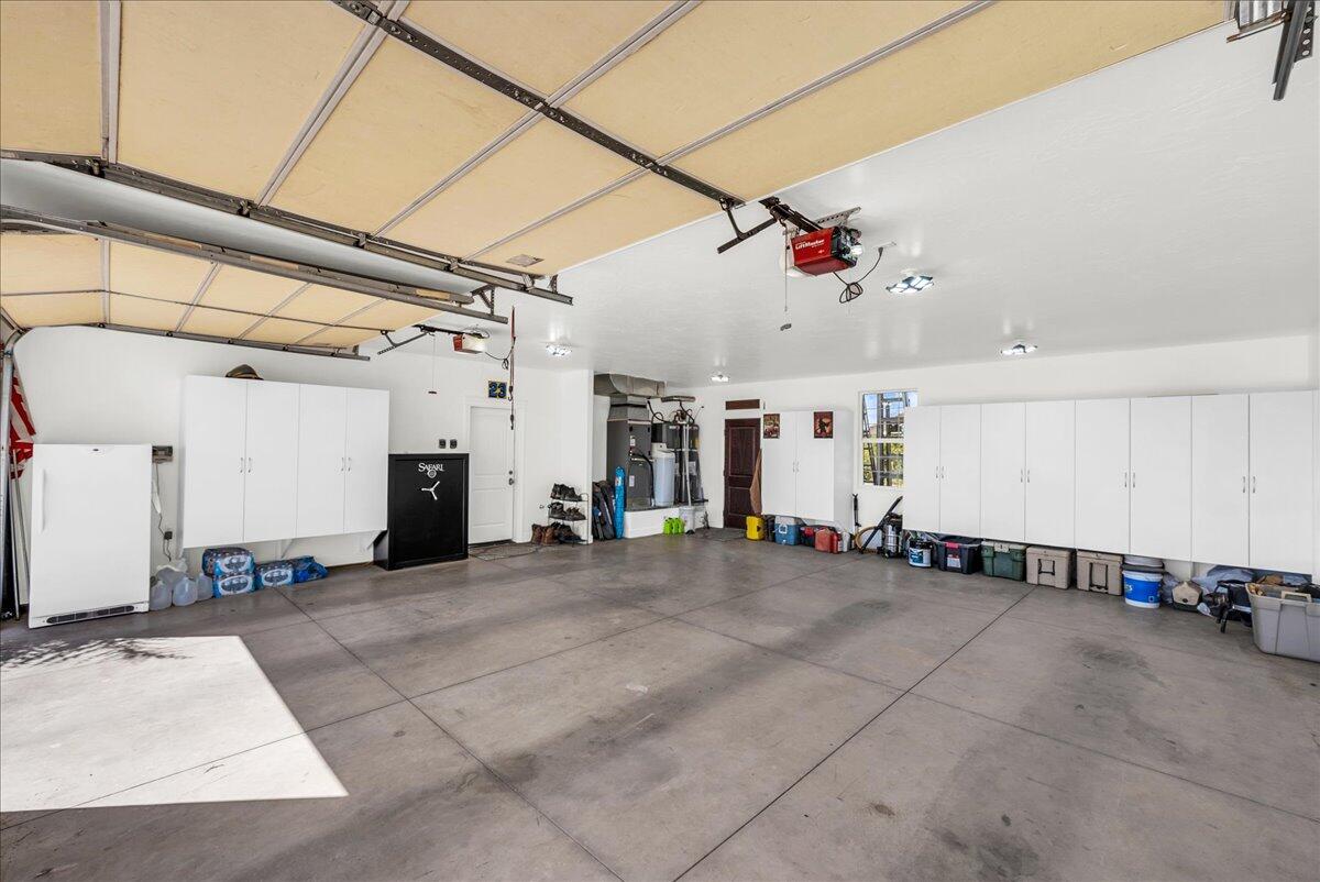 MILNE ESTATES - Residential