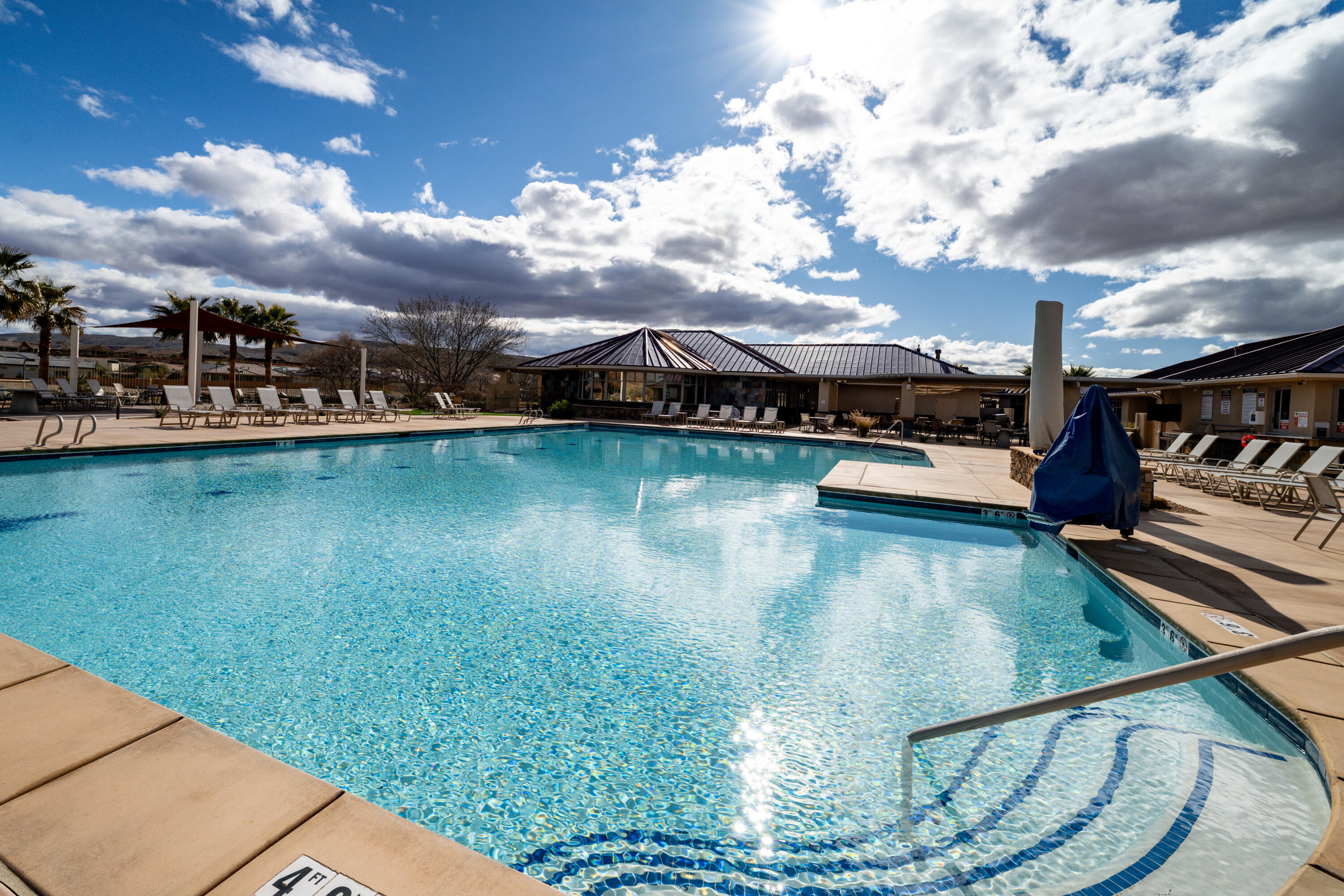 SUN RIVER - Residential