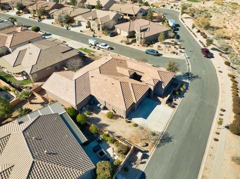 Tiny photo for 4898 S HeatherGlen DR, Saint George, UT 84790 (MLS # 26-268921)