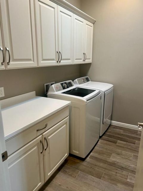 Tiny photo for 4898 S HeatherGlen DR, Saint George, UT 84790 (MLS # 26-268921)