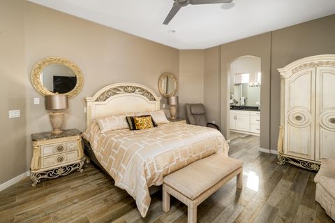 Tiny photo for 4898 S HeatherGlen DR, Saint George, UT 84790 (MLS # 26-268921)