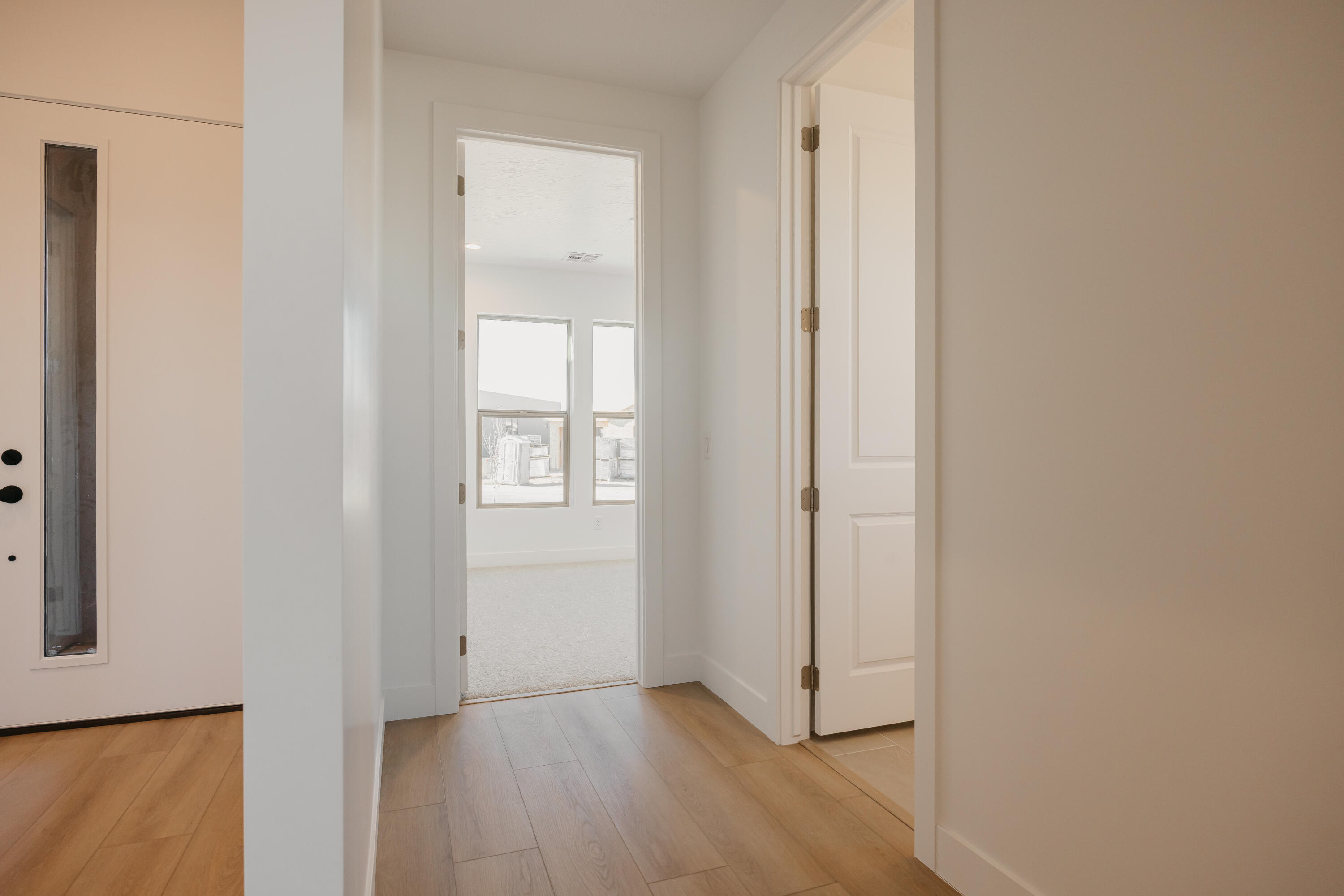 ROSALIA RIDGE AT DIVARIO - Residential