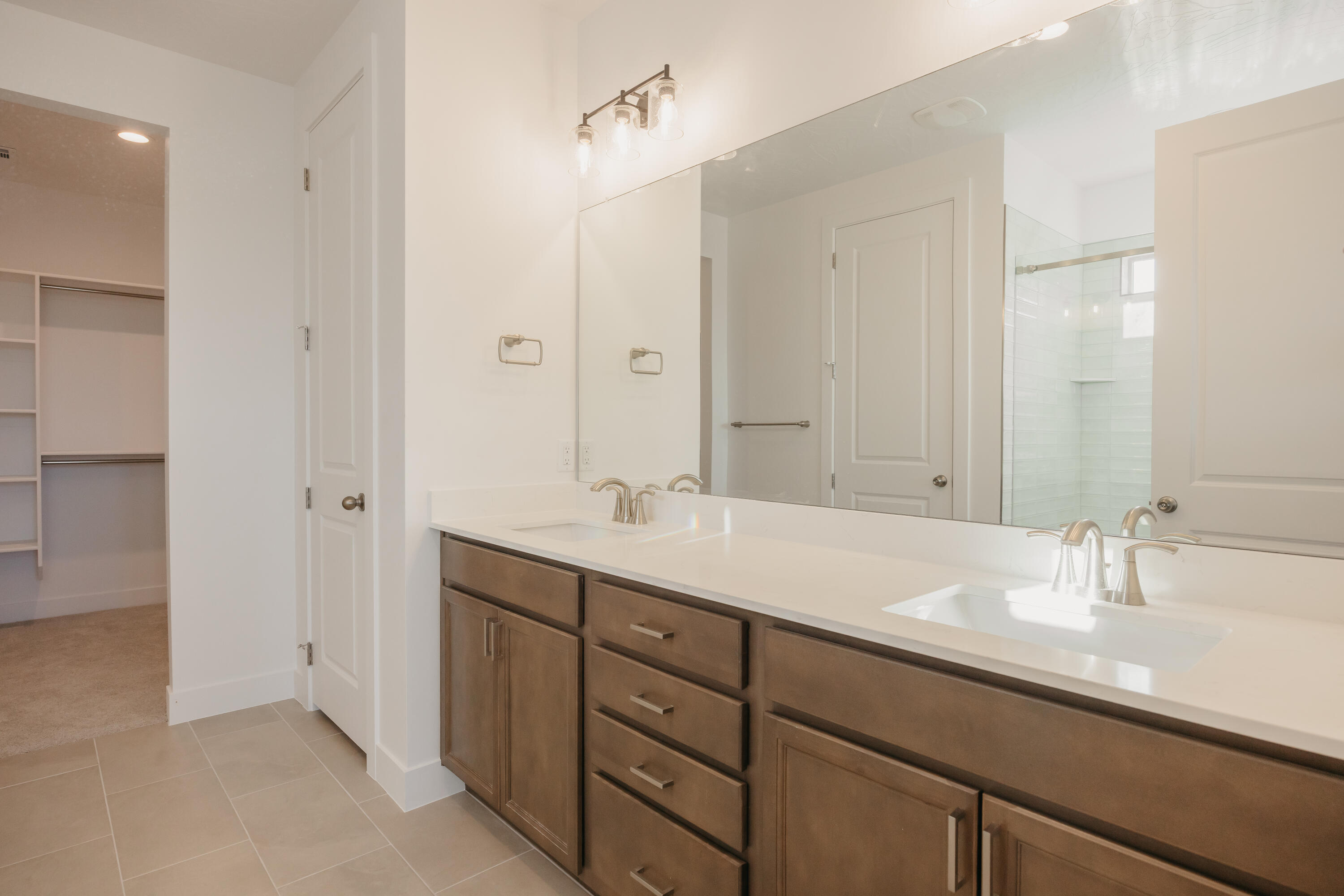 ROSALIA RIDGE AT DIVARIO - Residential