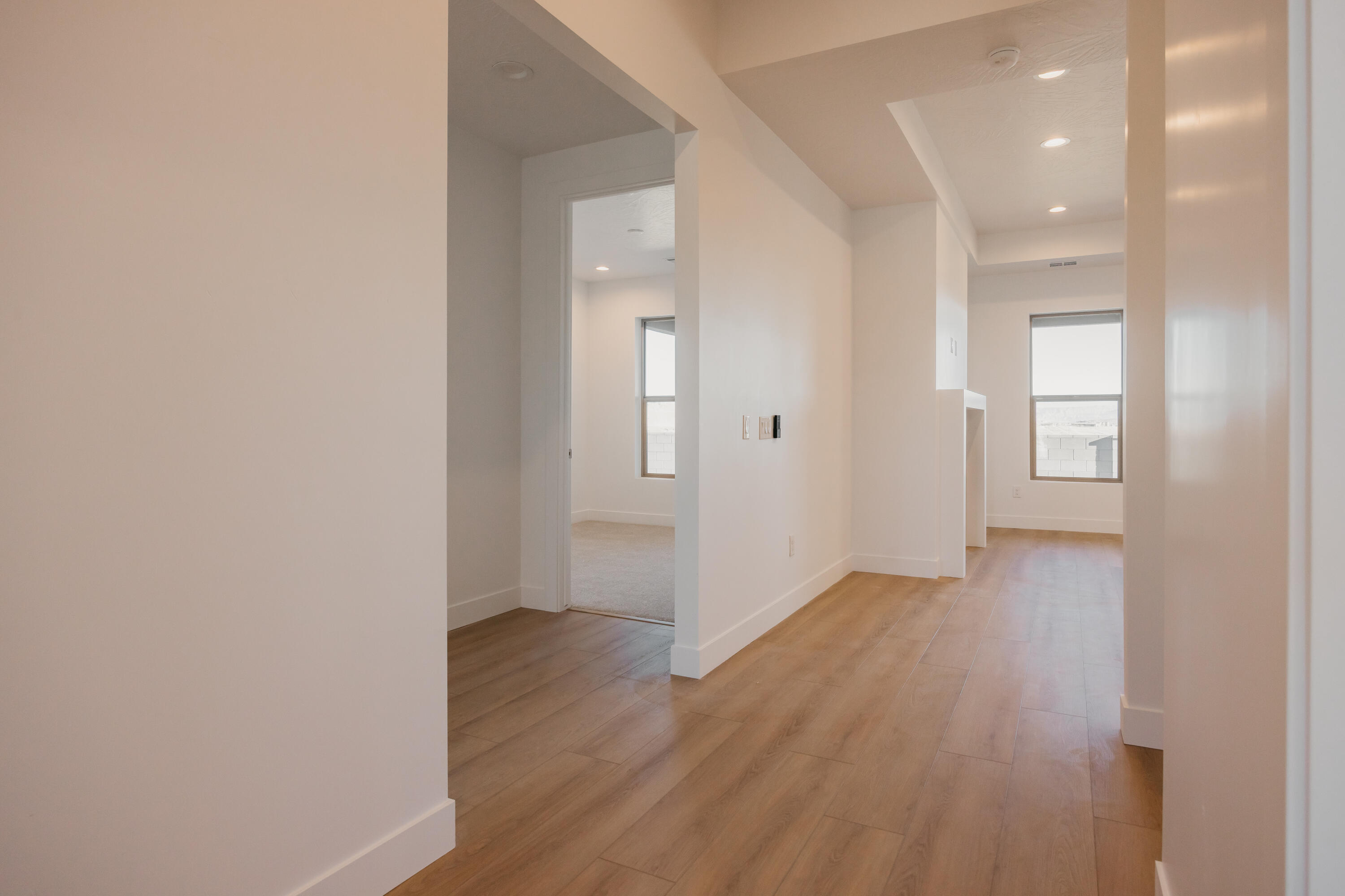 ROSALIA RIDGE AT DIVARIO - Residential