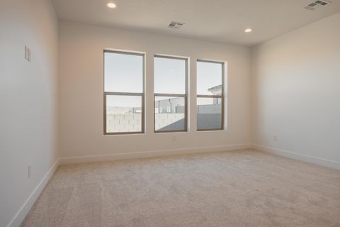 Tiny photo for 678 Molveno Trail lot 3 #lot 3, Saint George, UT 84770 (MLS # 26-271866)