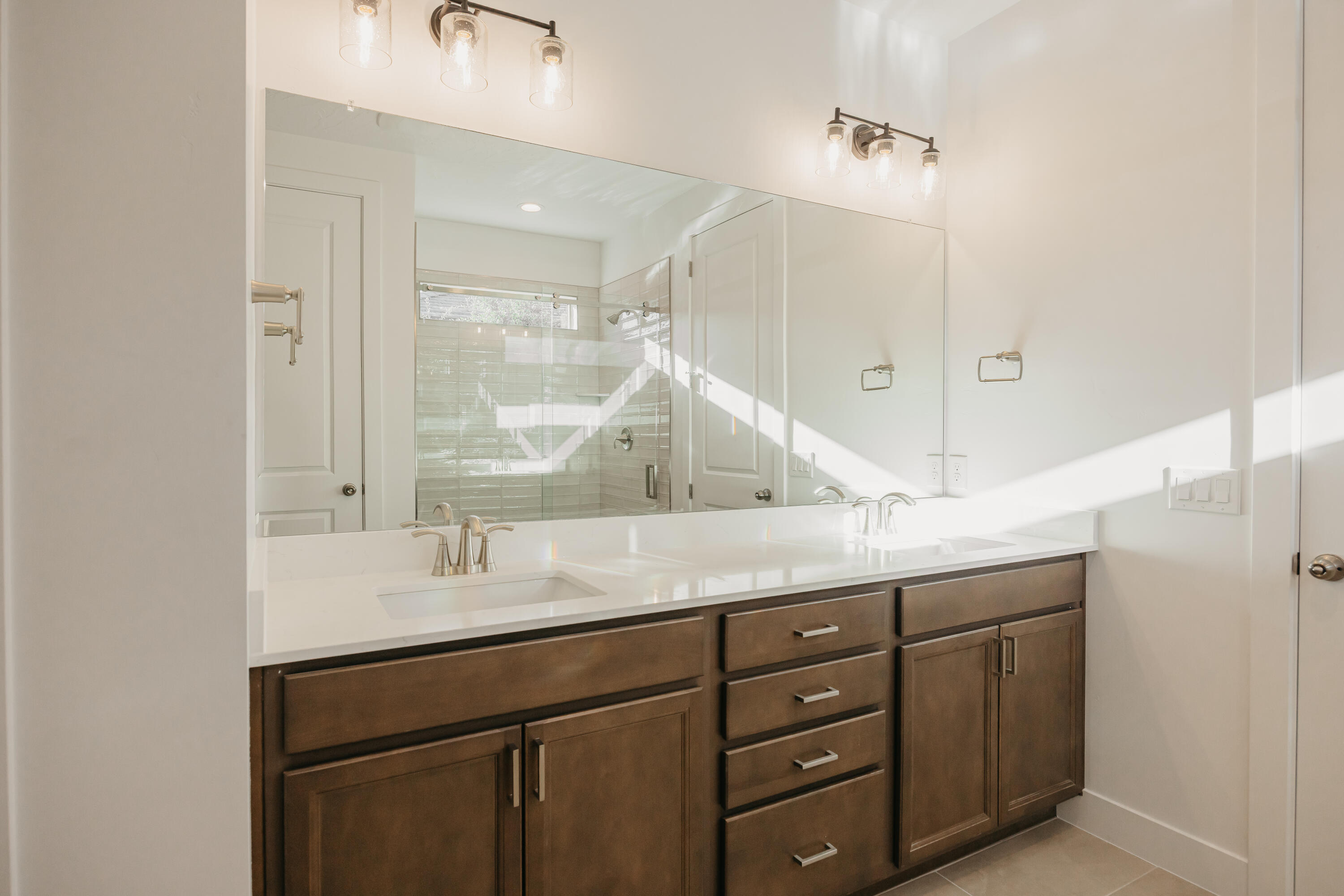 ROSALIA RIDGE AT DIVARIO - Residential