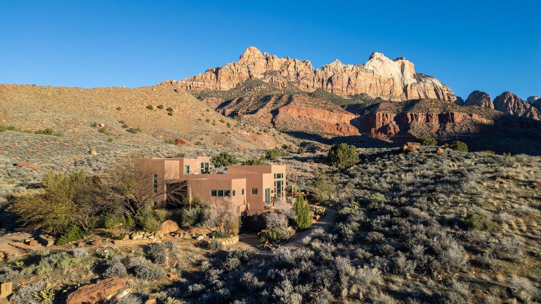 SPRINGDALE TOWNSITE - Residential