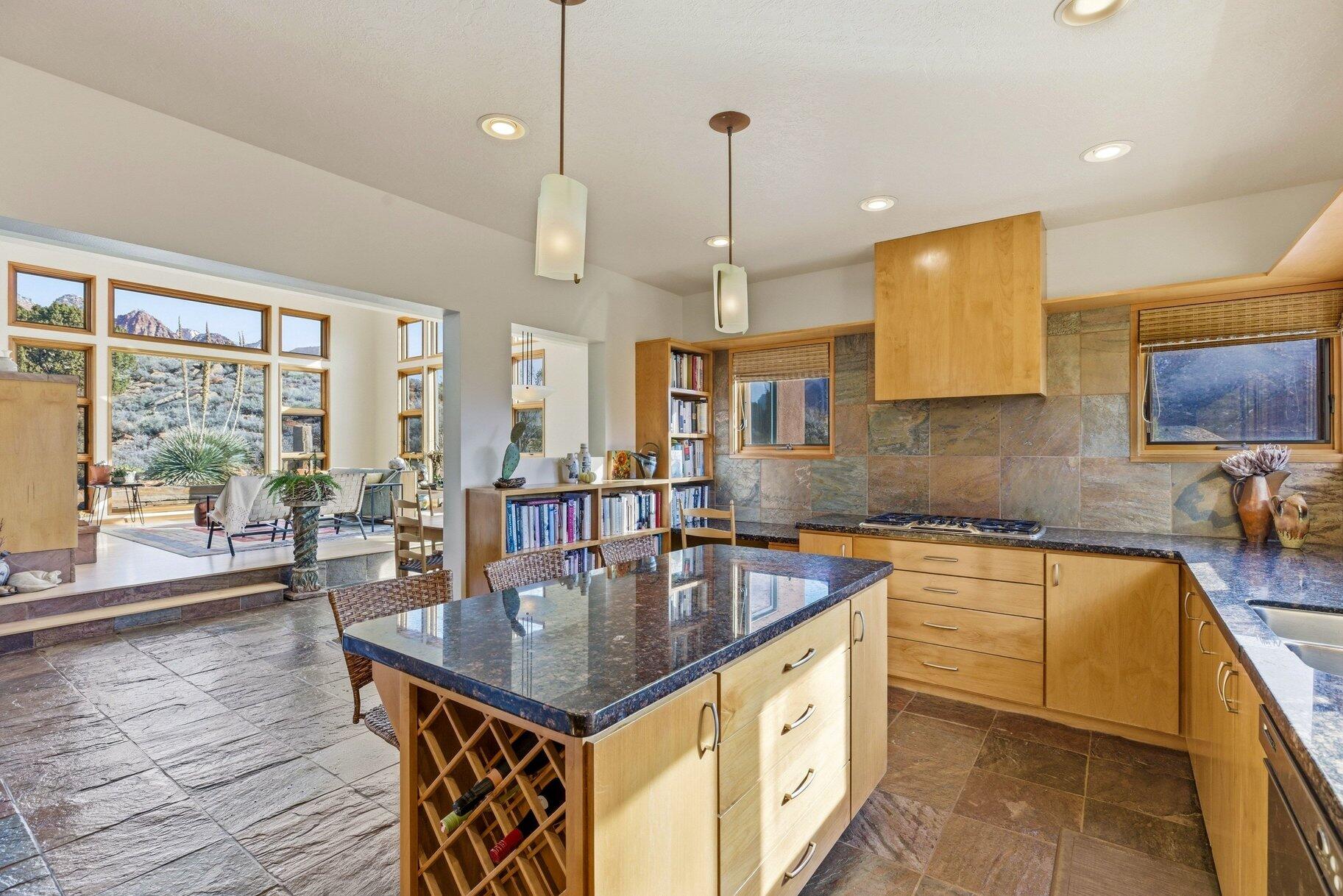 SPRINGDALE TOWNSITE - Residential