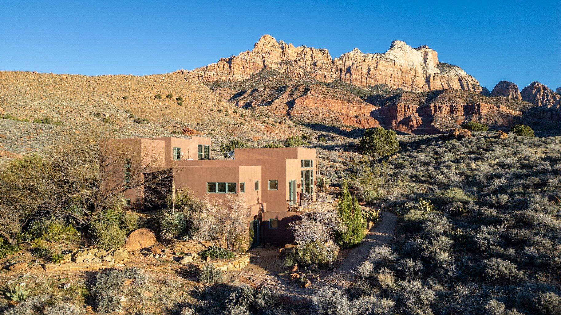 SPRINGDALE TOWNSITE - Residential