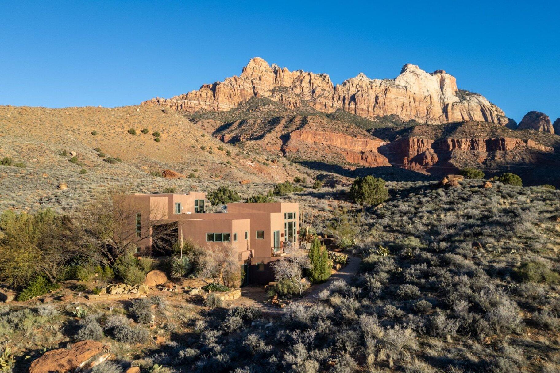 SPRINGDALE TOWNSITE - Residential