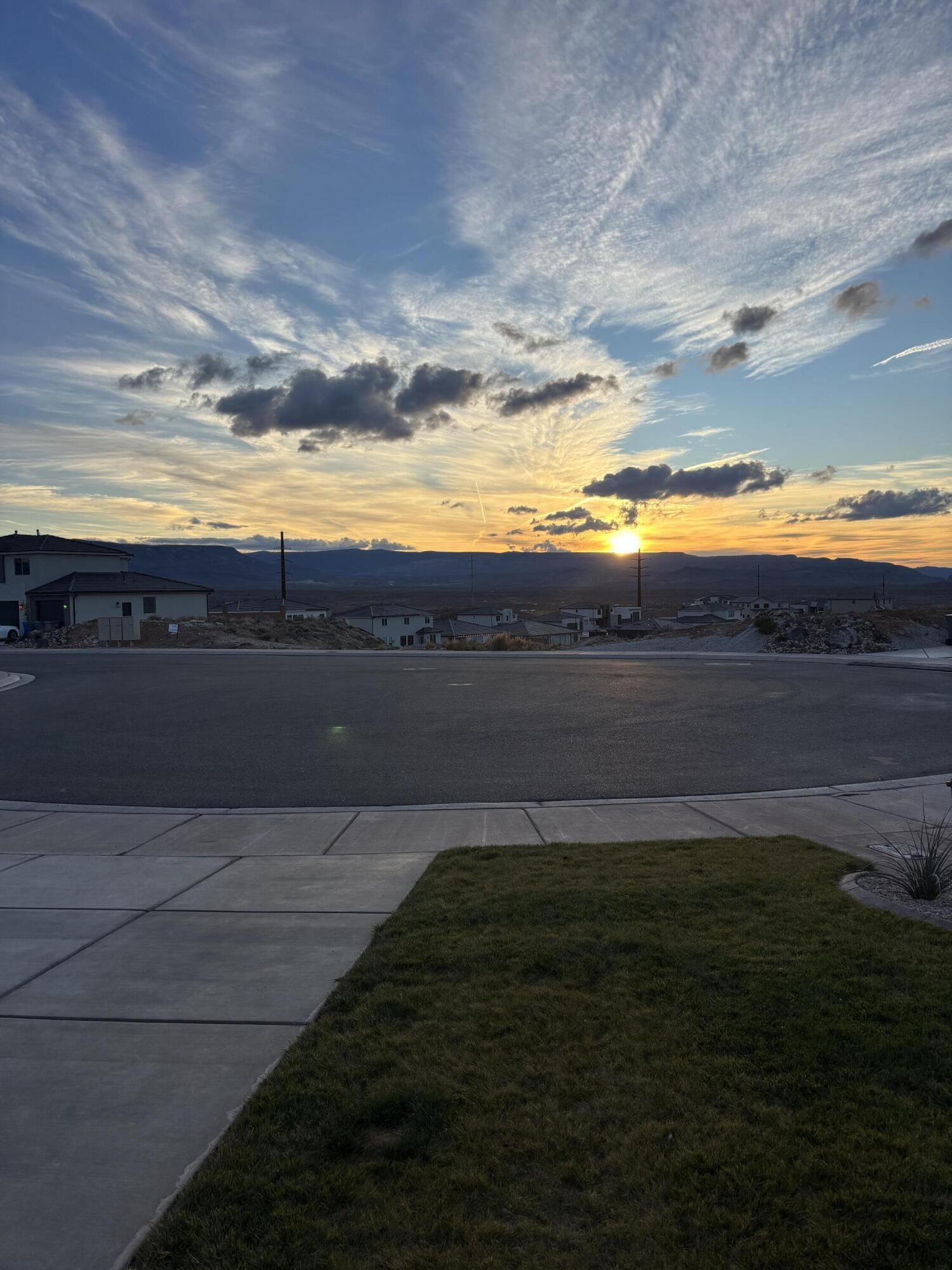 WHITE HILLS SUB - Residential