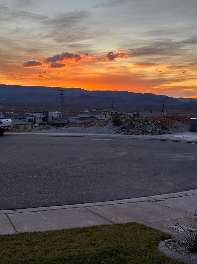 WHITE HILLS SUB - Residential