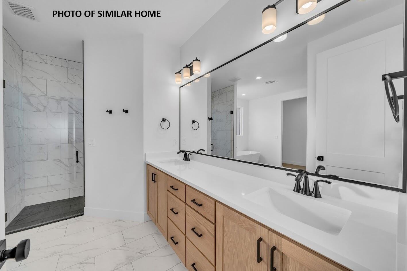 HERITAGE PLACE - Residential