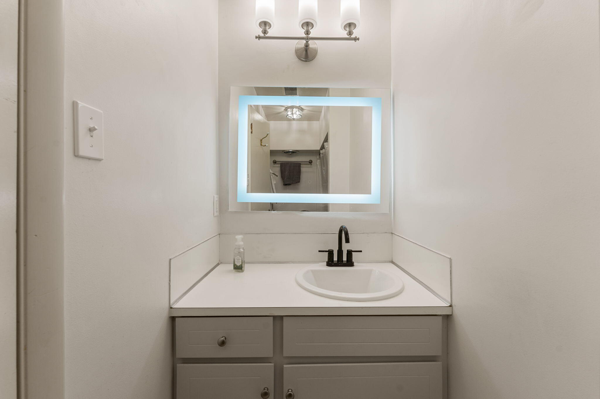 NOT AVAILABLE - Residential