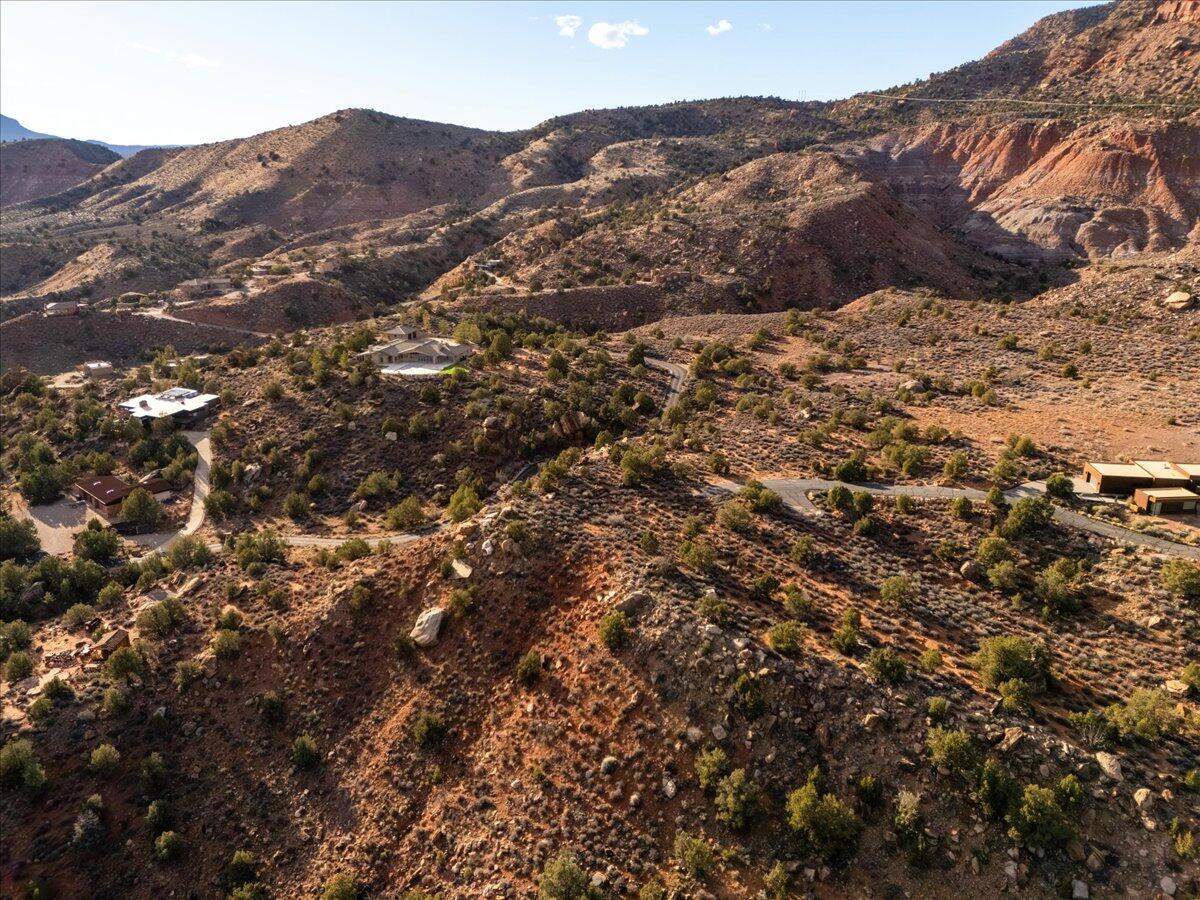 SPRINGDALE TOWNSITE - Land