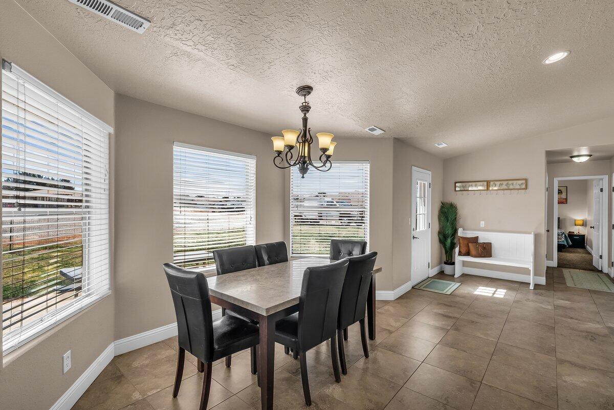 WINCHESTER HILLS - Residential