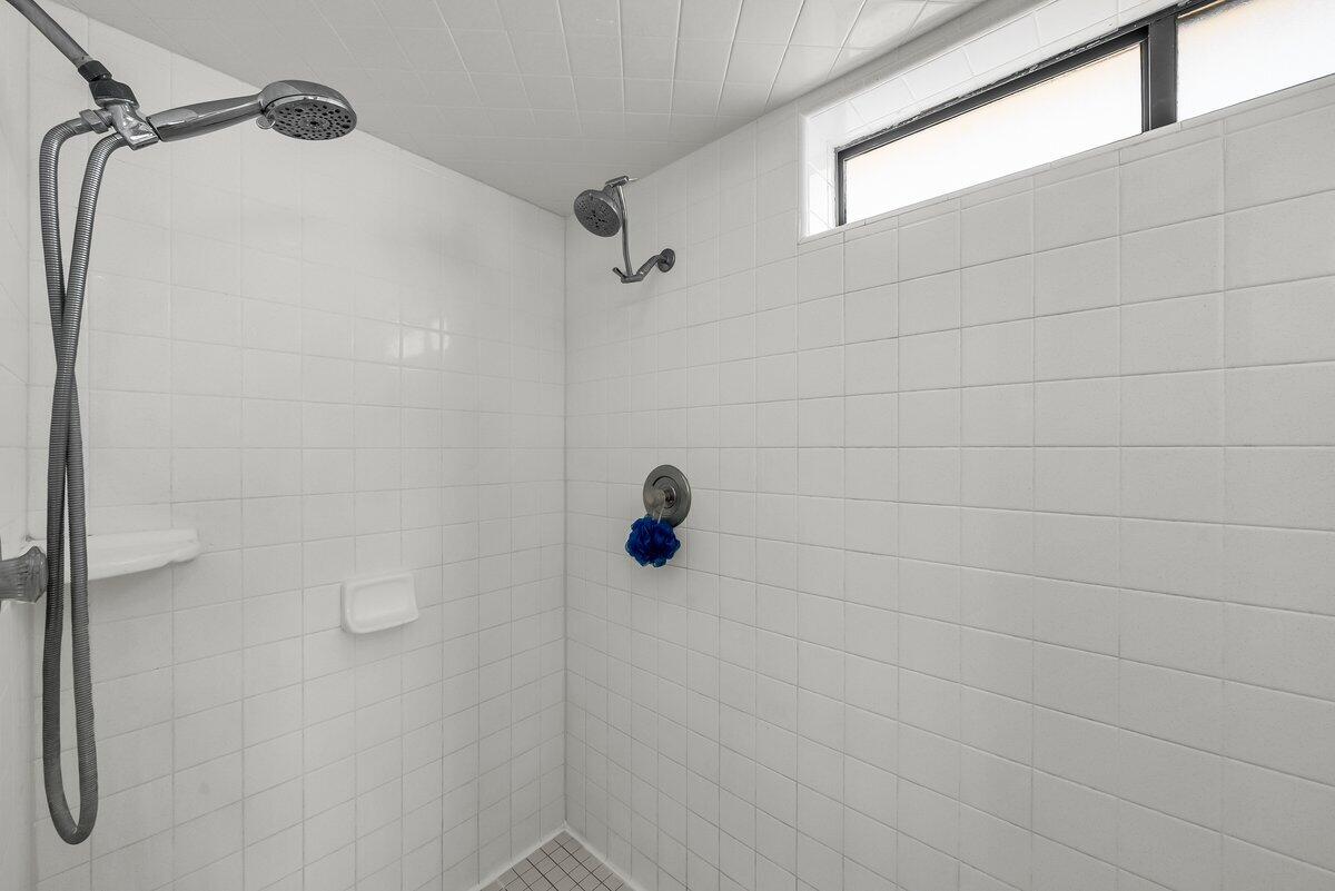 WINCHESTER HILLS - Residential