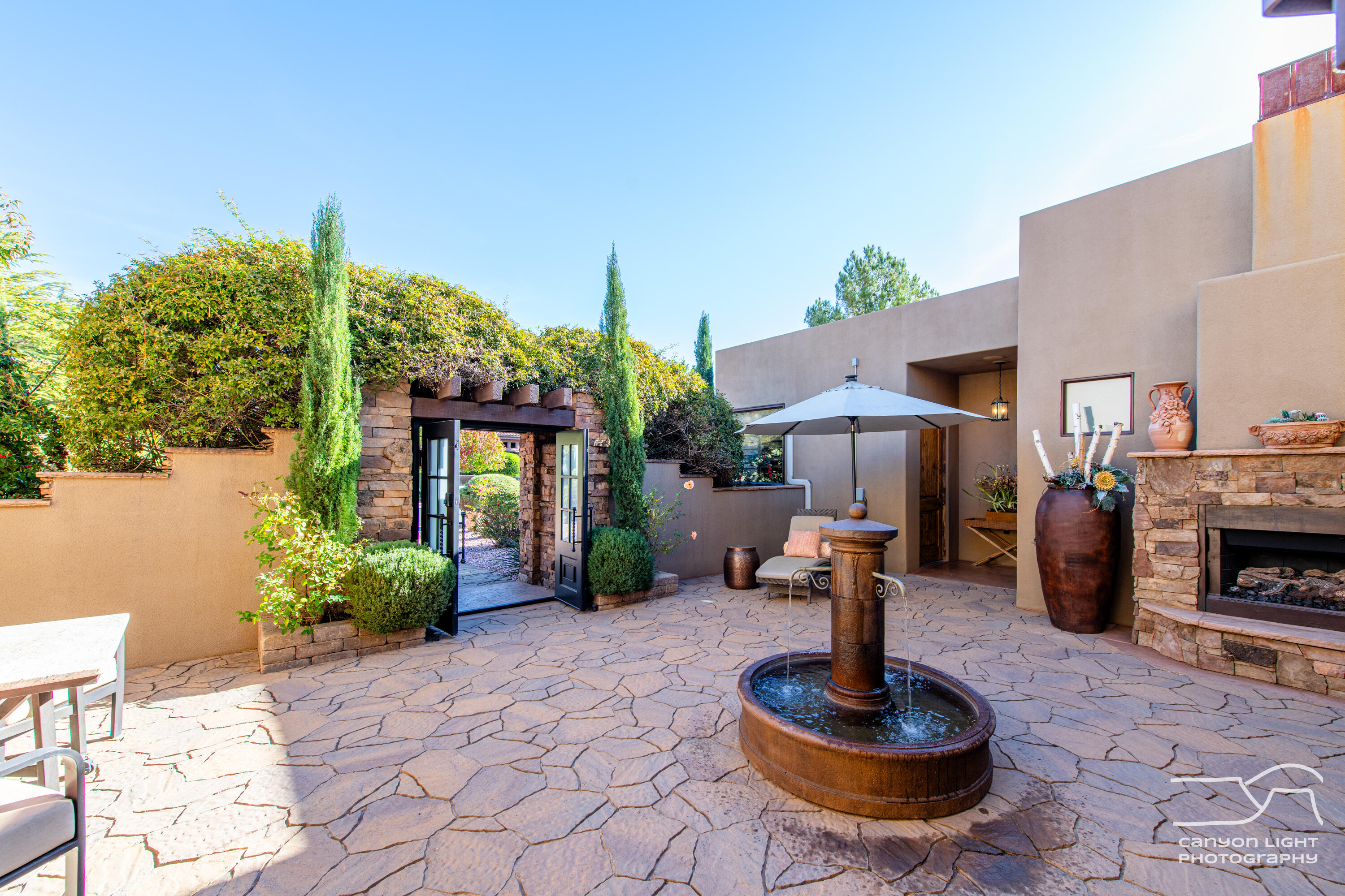 CHANCEL CLIFFS - Residential