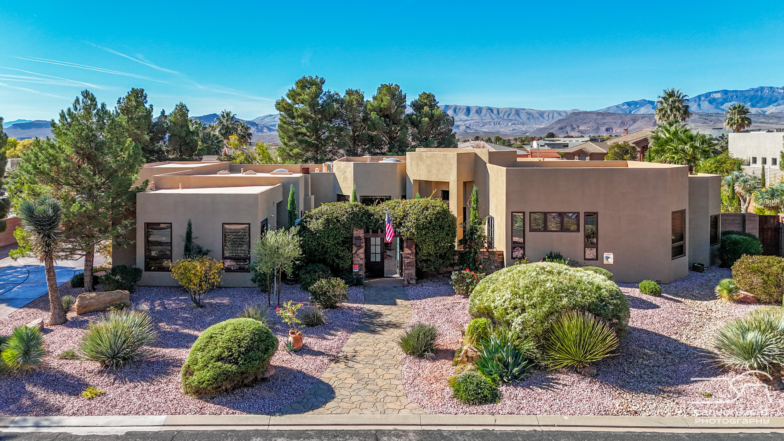 CHANCEL CLIFFS - Residential